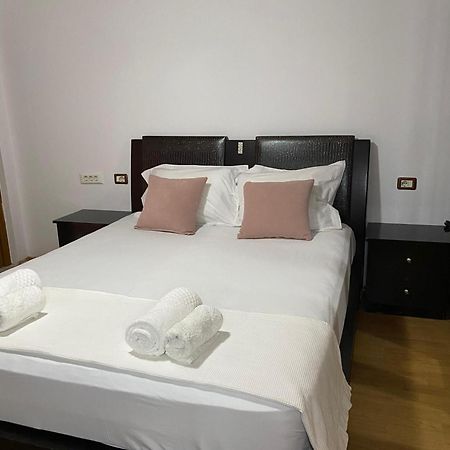 Bertis Guest House Gjirokastër المظهر الخارجي الصورة